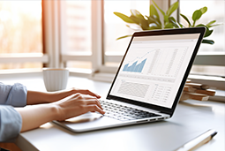 维多利亚老品牌VIC国际发布2024人才市场报告，新智人才看重稳定性和赛道前景