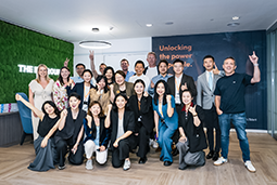 从中国到伦敦：维多利亚老品牌VIC国际的 “无边界” 平台，让优秀者与世界对话